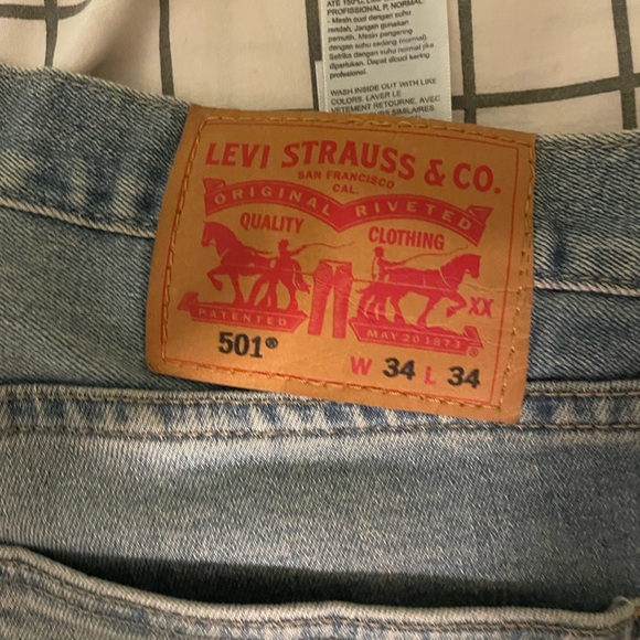 Levi Jean 34x34 - Picture 3 of 3